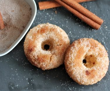 Baked Cinnamon Strawberry Balsamic Donuts Recipe