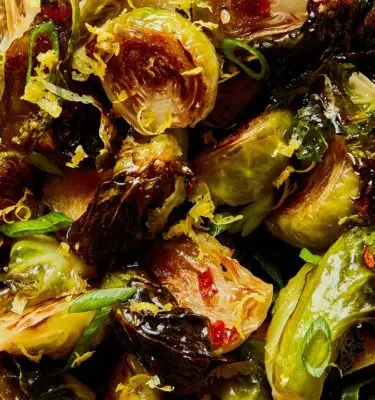 Caramelizes Garlic Brussels Sprouts with Lemon Oil Recipe