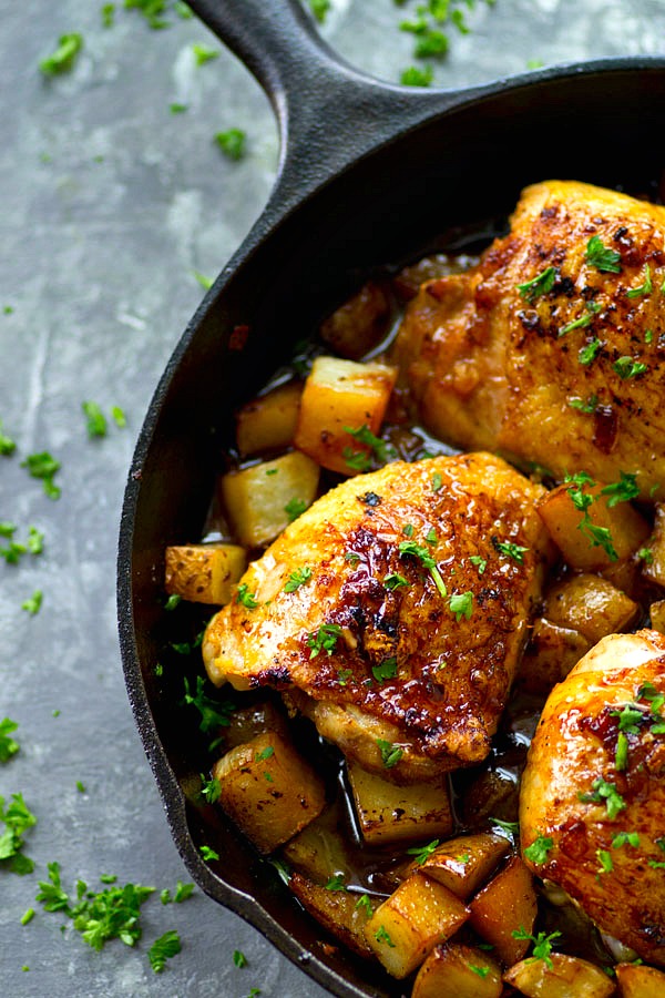 Crispy Chicken with Rosemary / Basil Olive Oil and Potato