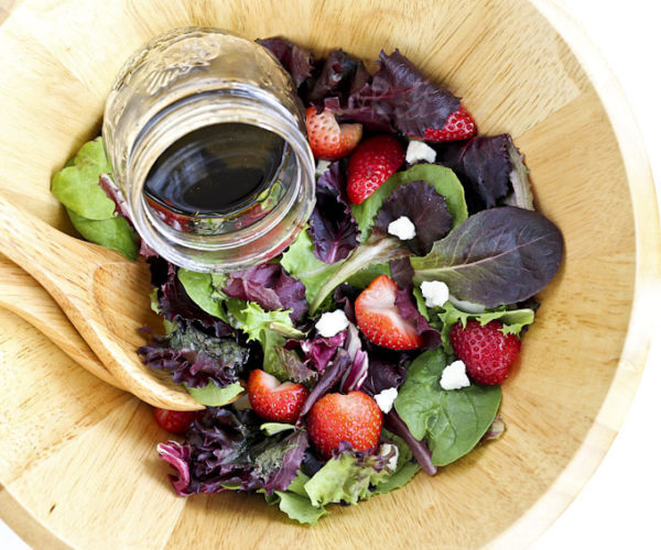 Fig Balsamic and Feta Salad with Dijon Vinaigrette Recipes
