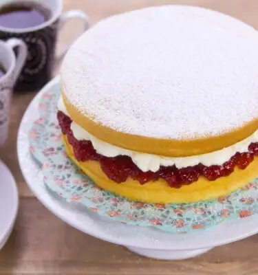 Raspberry  Balsamic Sponge Cake Recipe