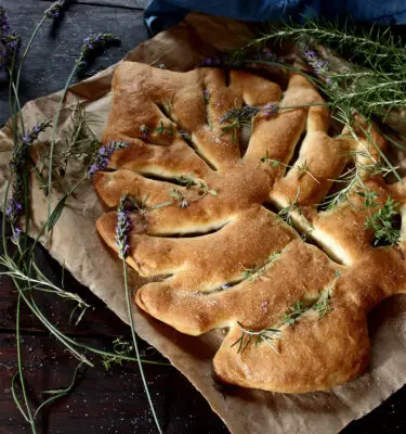 Fougasse With Bacon and Onions Recipe