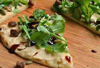 Arugula and Hummus Pizzas Recipe