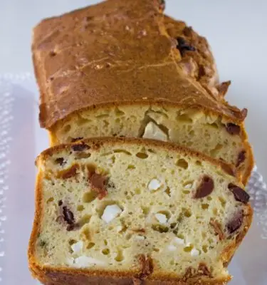 Extra Virgin Olive Oil Feta Cake with Black Olives