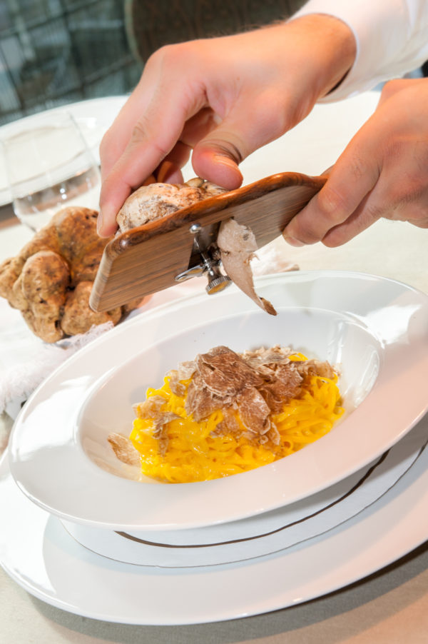 Truffle Infused Olive Oil | <b>White Truffle</b> | 275 Gallon / 1041L