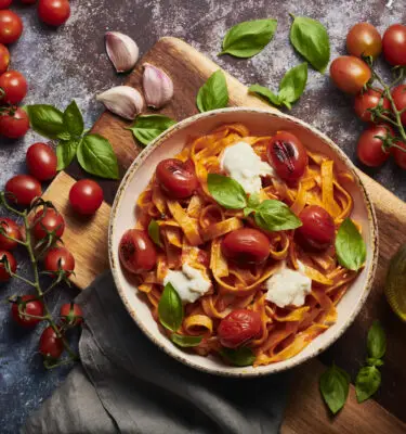 Burrata Pasta with Cherry Tomatoes and Garlic Olive Oil Recipe